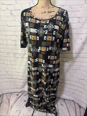 LuLaRoe Julia worn 2-3 times size 20-22 Black Geometric Patterned Women’s Dress